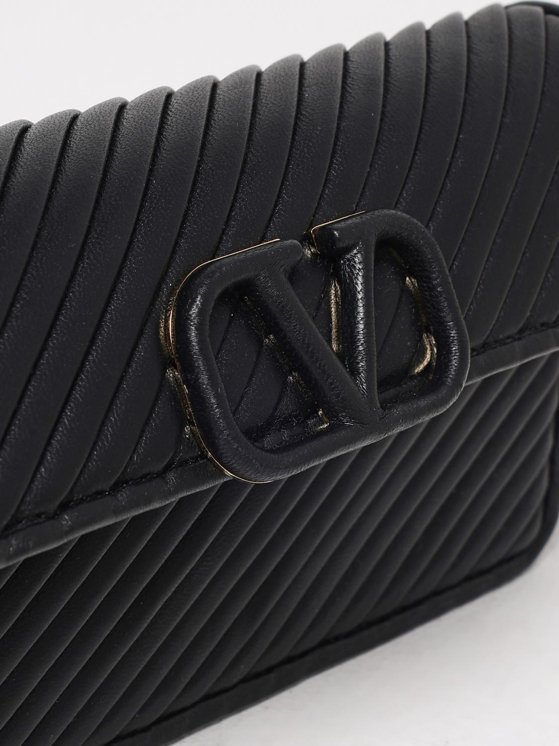 Valentino Garavani Shoulder Bag Woman Black – Modishus