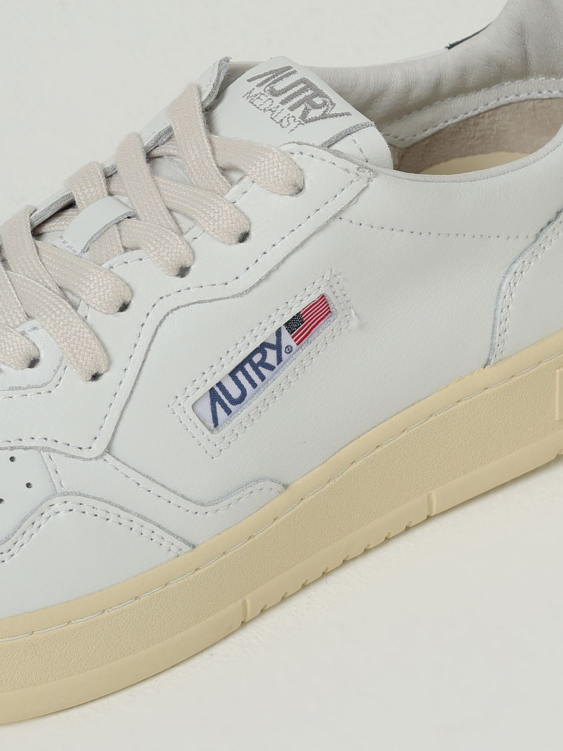 Autry Sneakers Men White