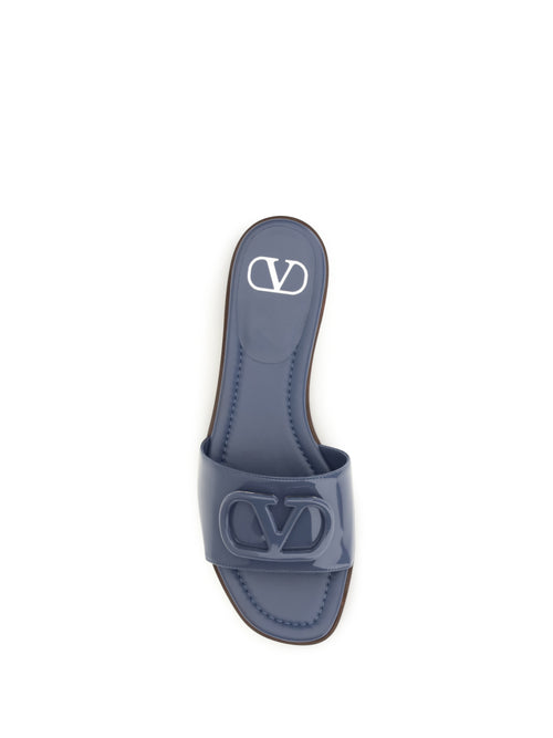Valentino Garavani VLogo patent leather Slide Sandals - Blue Polvere
