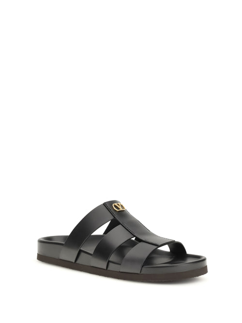 Valentino Garavani Studshield leather slide Sandals - Black