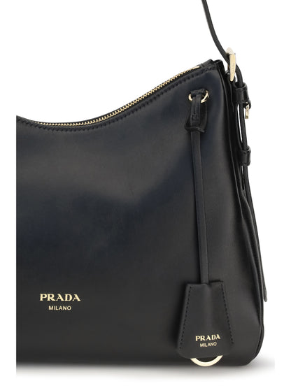 Prada Shoulder Bag in leather - Black