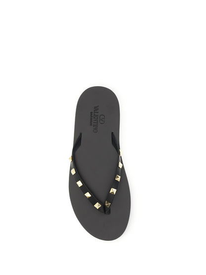 VALENTINO GARAVANI Rockstud thong Sandals