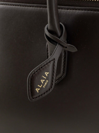 Alaia Delta Medium leather handbag - Brun Fume