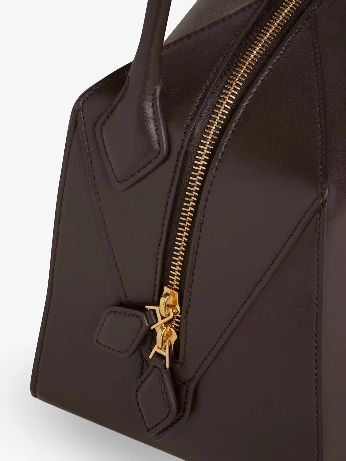 ALAÏA - Bouledogue leather shoulder bag