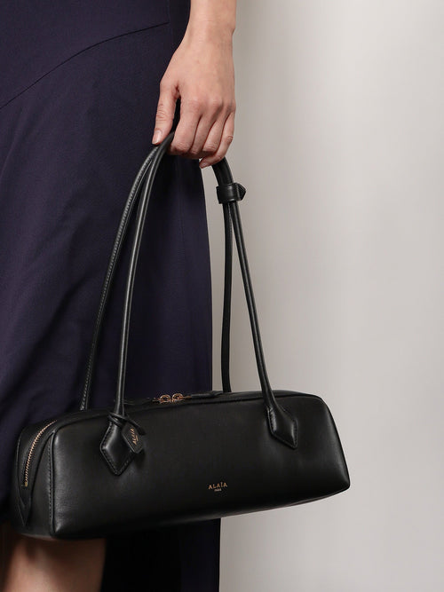 Alaïa Le Teckel leather shoulder bag - Black