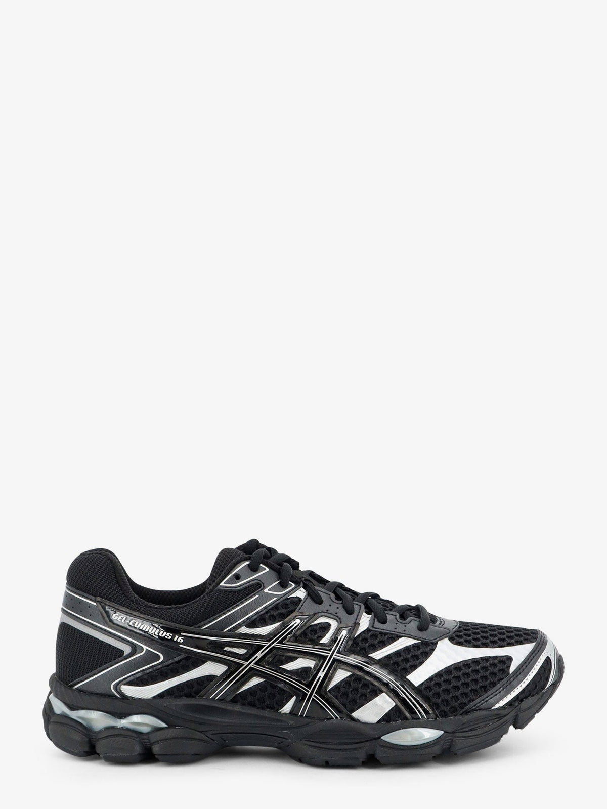 Asics Gel Cumulus 16 mesh sneakers with contrasting inserts - Black