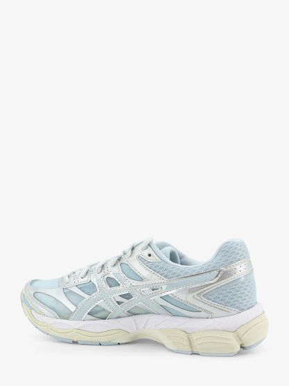 ASICS - Gel-Cumulus 16 mesh sneakers with contrasting inserts