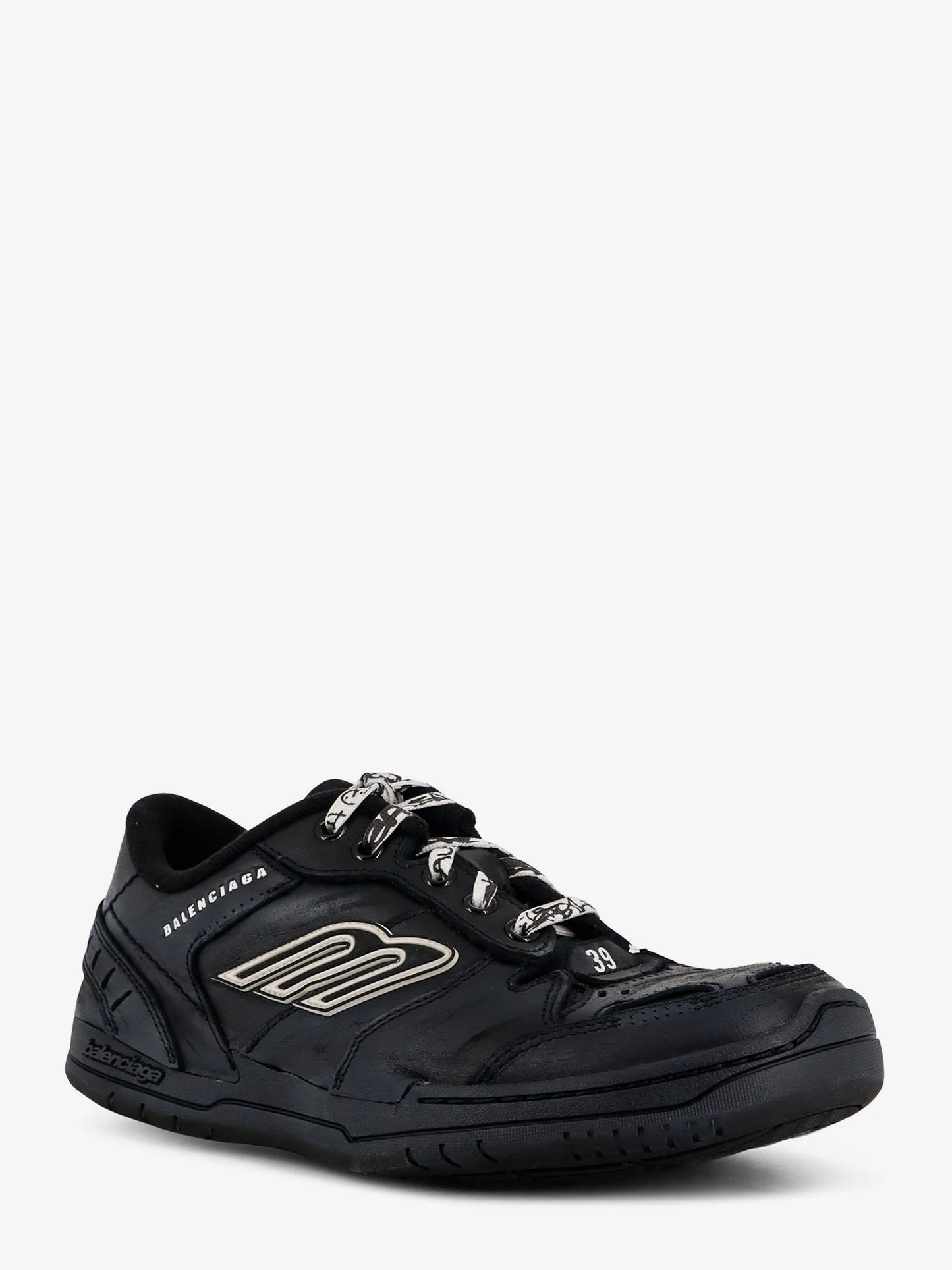 BALENCIAGA - Hamptons Worn-Out low-top leather sneakers