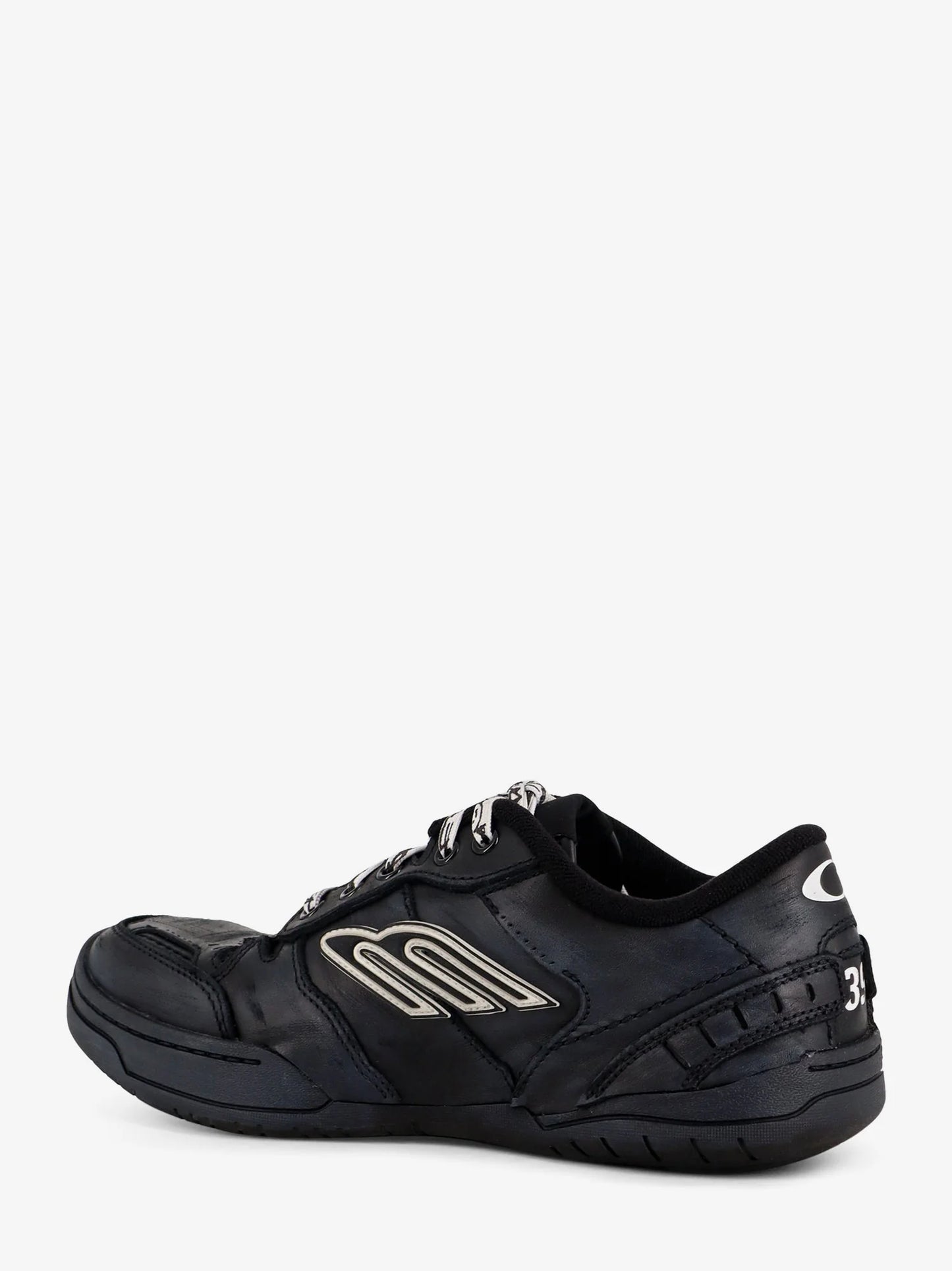 BALENCIAGA - Hamptons Worn-Out low-top leather sneakers