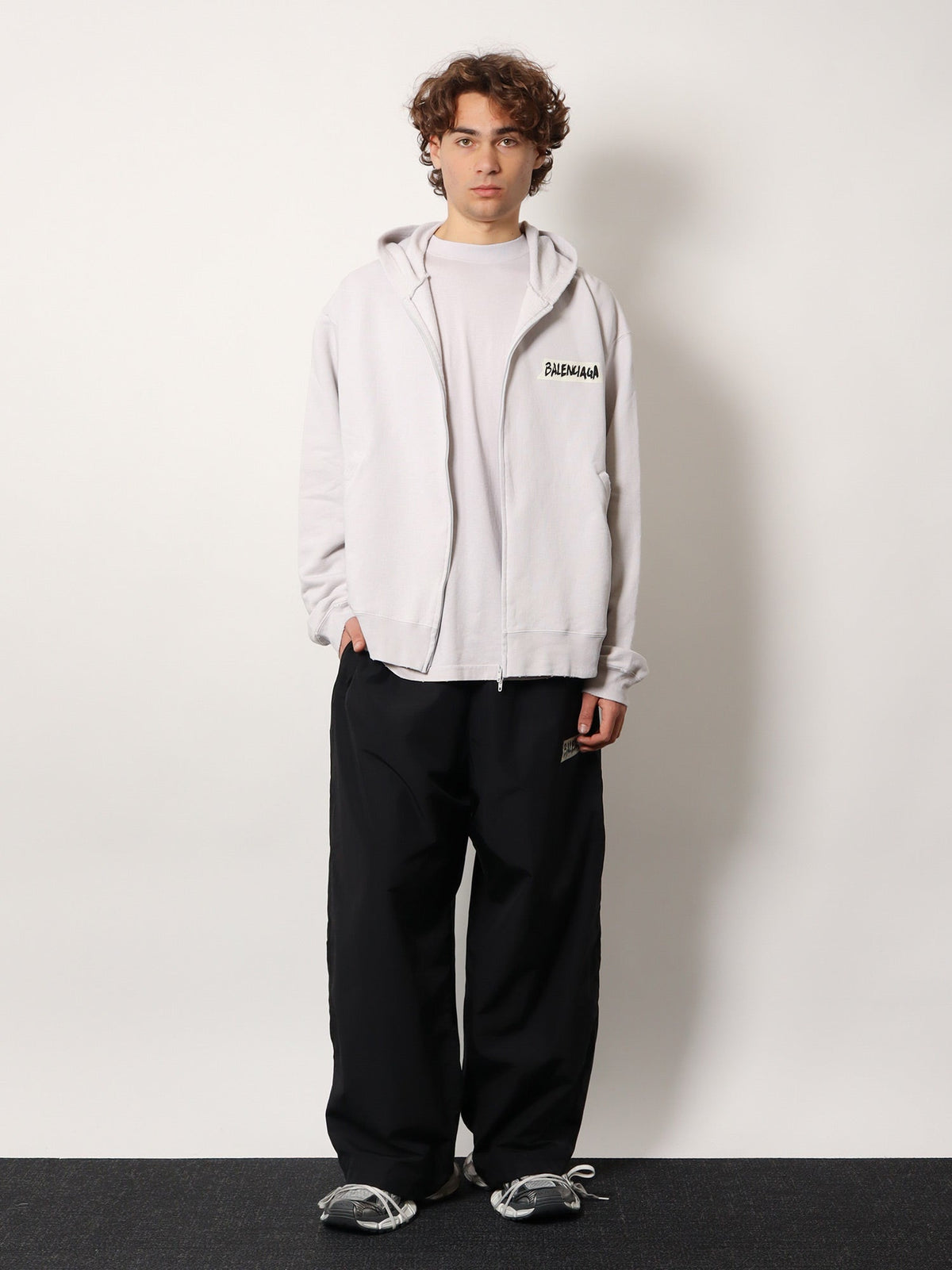 Balenciaga Over Zip-Up Hoodie cotton sweatshirt - Dirty White