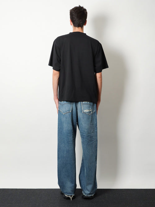 Balenciaga Cotton T-shirt with front print - Black