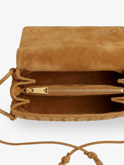 Bottega Veneta Notturno suede pouch - Amber-Gold