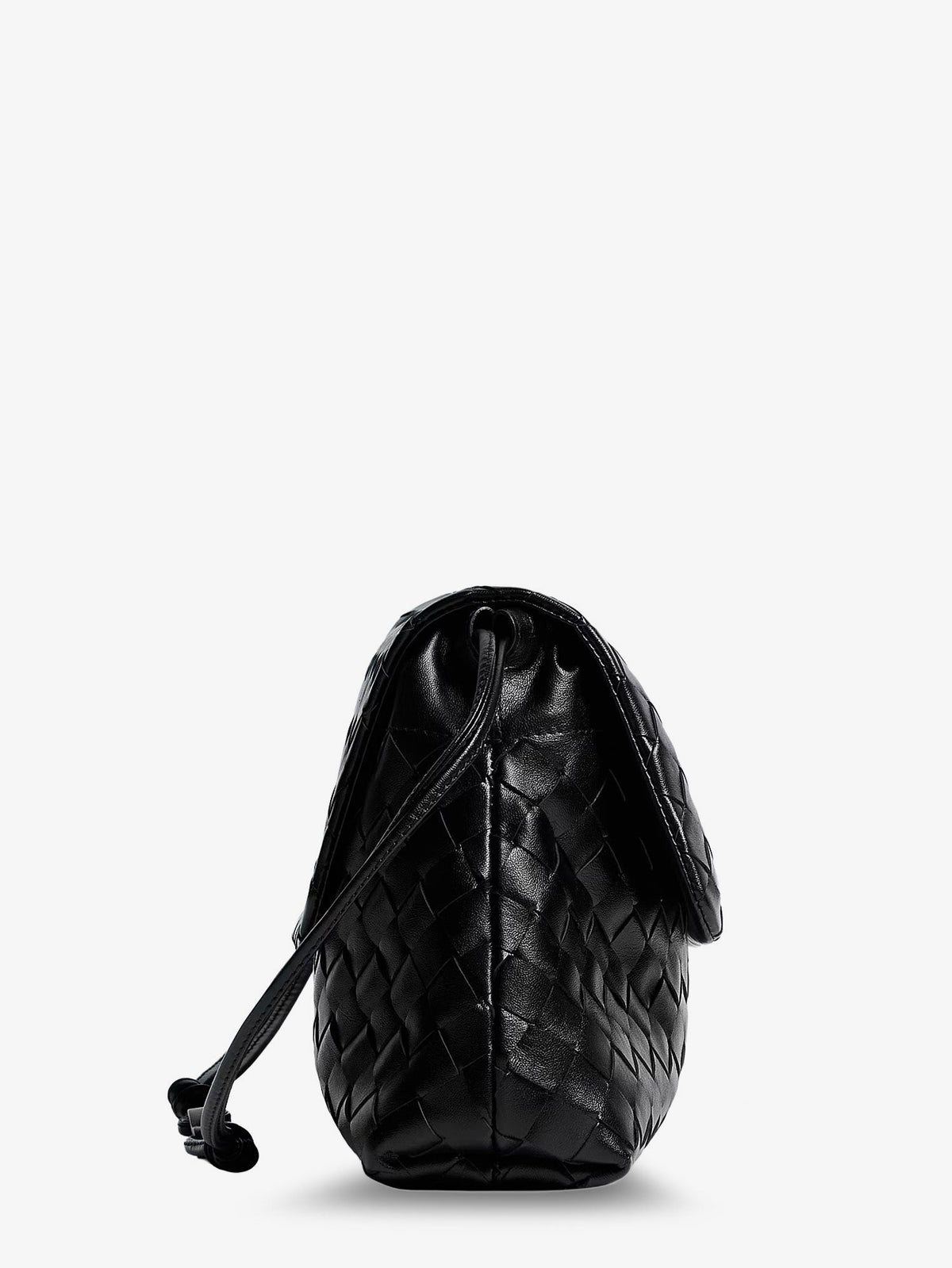 Bottega Veneta Leather shoulder bag with Intrecciato pattern - Black-Gold