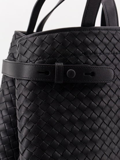 Bottega Veneta Intreccio leather shoulder bag - Black-Brass Vibra-Bl