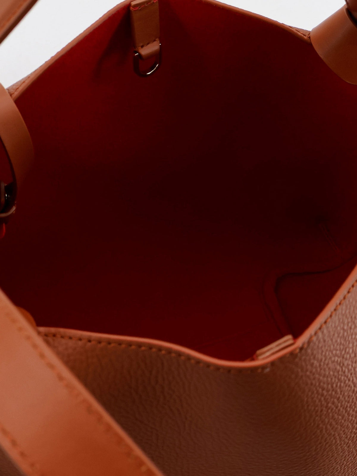 Christian Louboutin Borsa a spalla Bettina Small in pelle - Cuoio