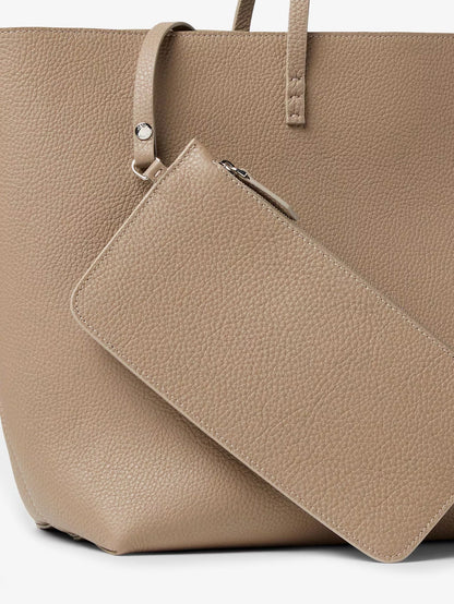FENDI - Roll Medium Leather Shopping Bag