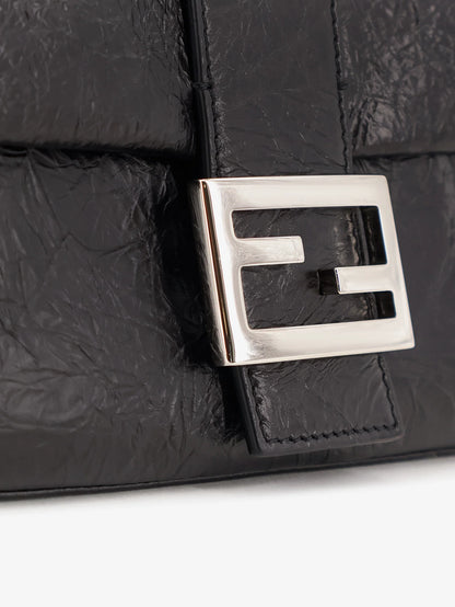 FENDI - Baguette vintage-effect leather shoulder bag