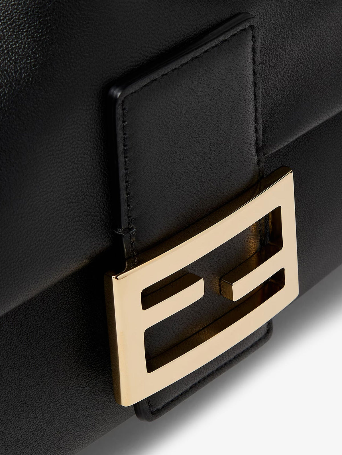 Fendi Baguette Soft Medium leather shoulder bag - Nero