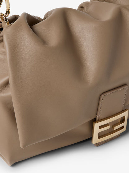 Fendi Baguette Soft Large Leather Bag - Tortora