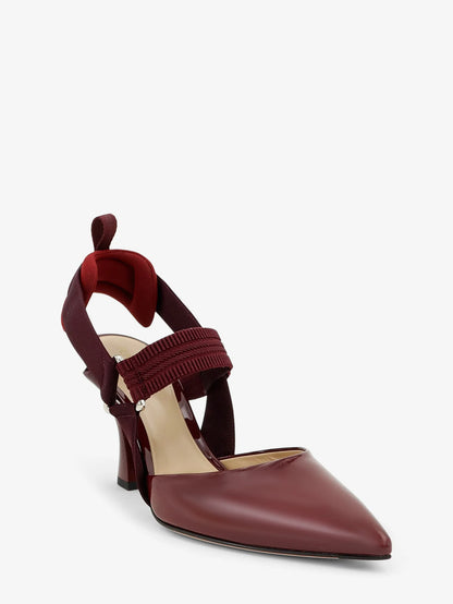 FENDI - Very Colibrì patent leather pumps