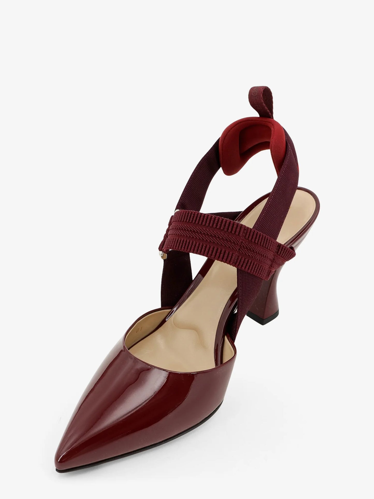 FENDI - Very Colibrì patent leather pumps
