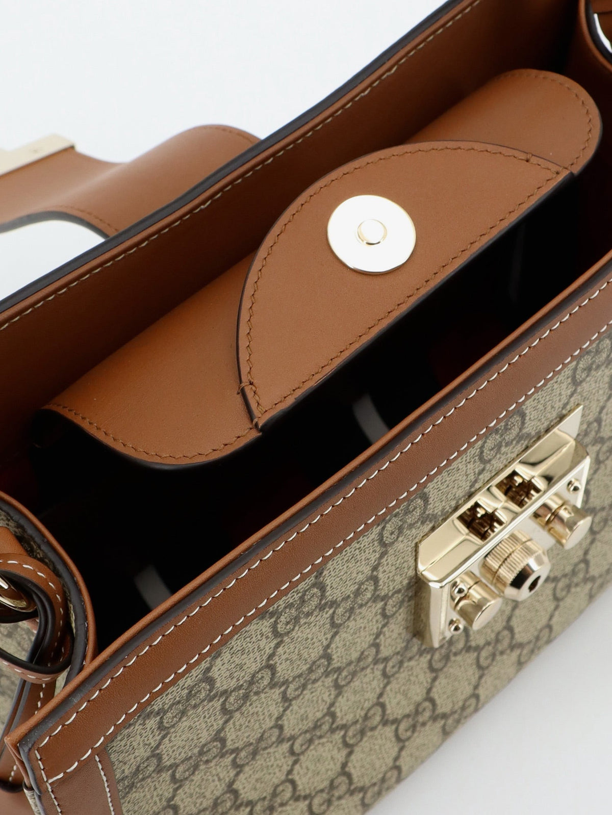 Gucci Padlock handbag with shoulder strap - Bebonysundial