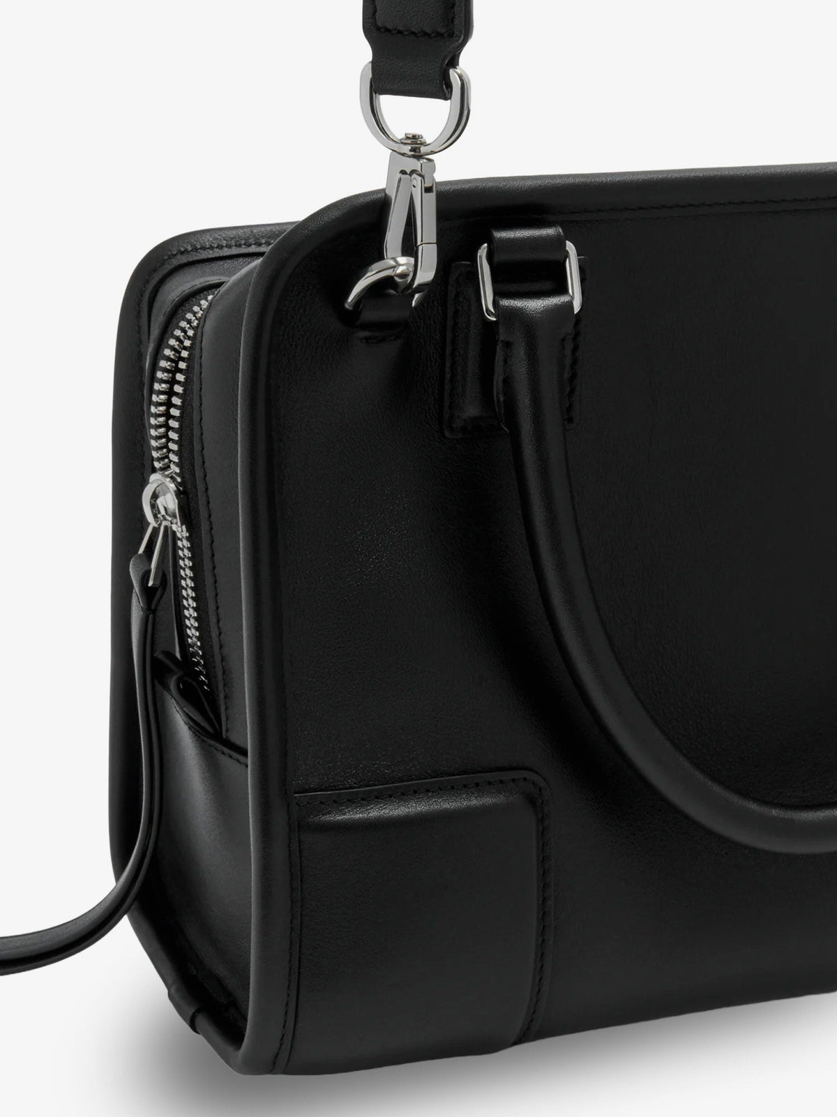 Loewe Amazona 180 leather handbag - Black