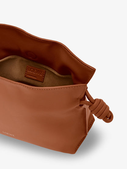 Loewe Flamenco clutch in nappa leather - Squirrel