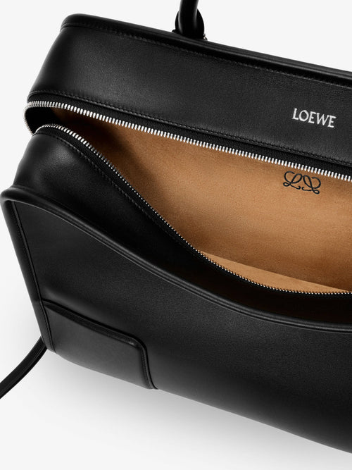 Loewe Amazona 180 XL leather handbag - Black