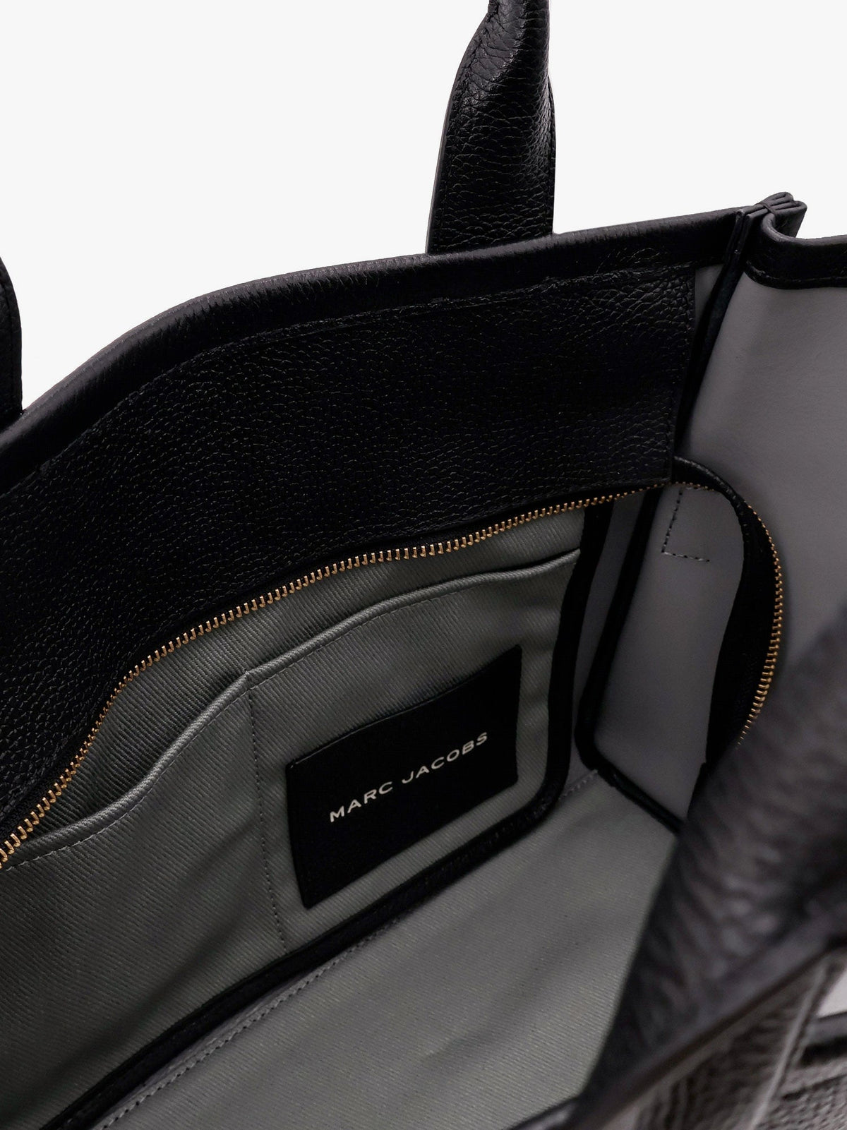 Marc Jacobs Leather shoulder bag with logo on the front - Black