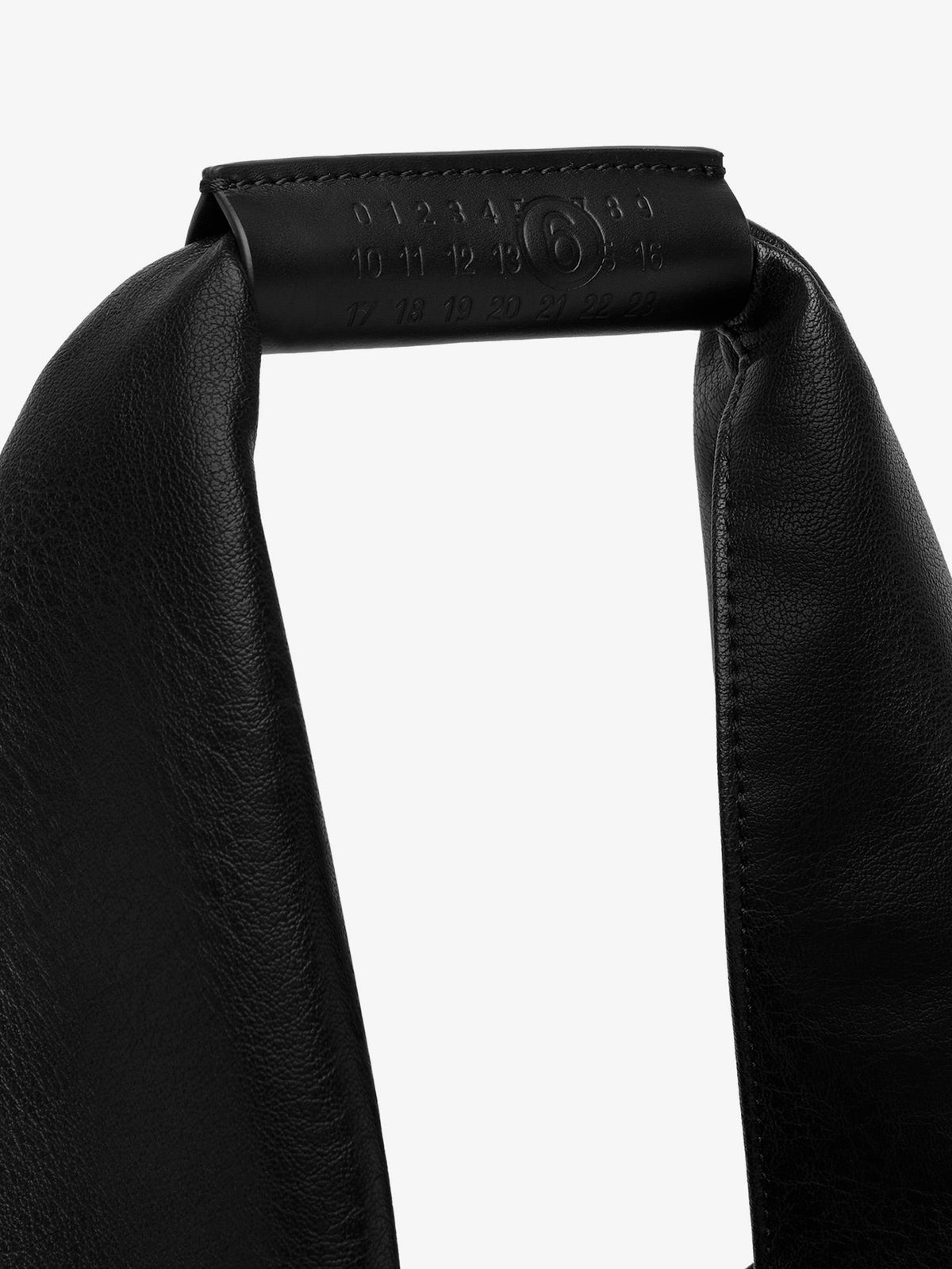 MM6 Maison Margiela Japanese triangular-shaped tote bag in synthetic leather - Black