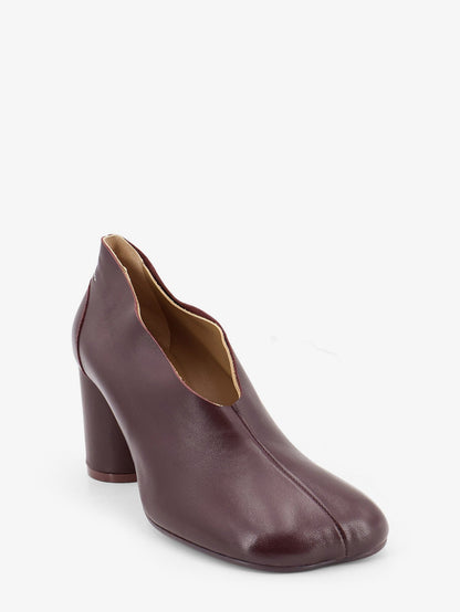 MM6 Maison Margiela Leather pump with iconic Anatomic toe - Cherrymahogany