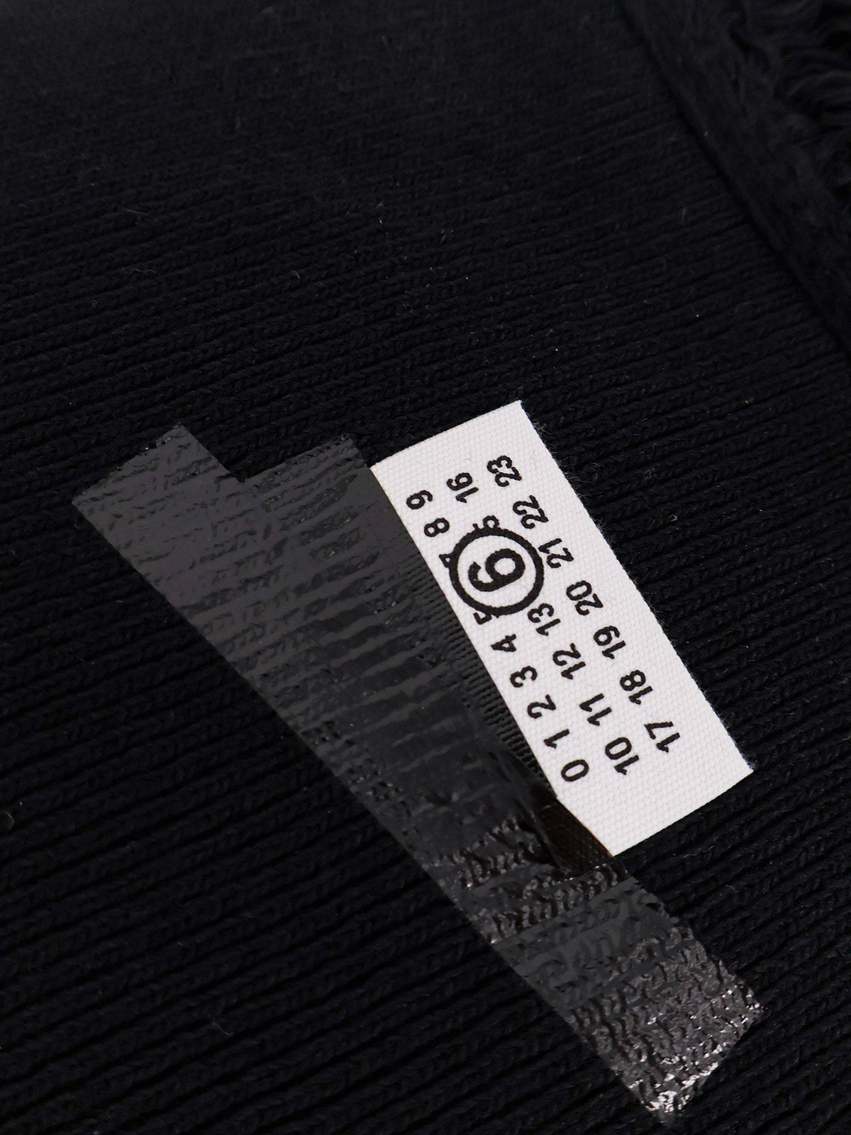 MM6 Maison Margiela Wool blend scarf - Nero