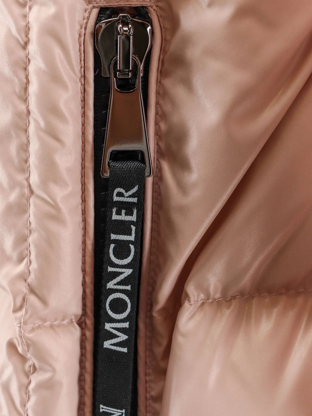 MONCLER - Parana down jacket with contrasting interior
