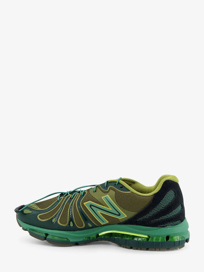 NEW BALANCE - U18907 mesh sneakers with iconic side logo