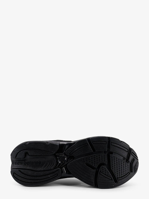 New Balance U2010 sneakers in mesh and suede with iconic side logo - Black