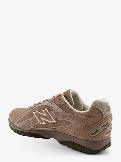 NEW BALANCE - U204 suede sneakers with side logo