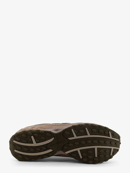 NEW BALANCE - U204 suede sneakers with side logo