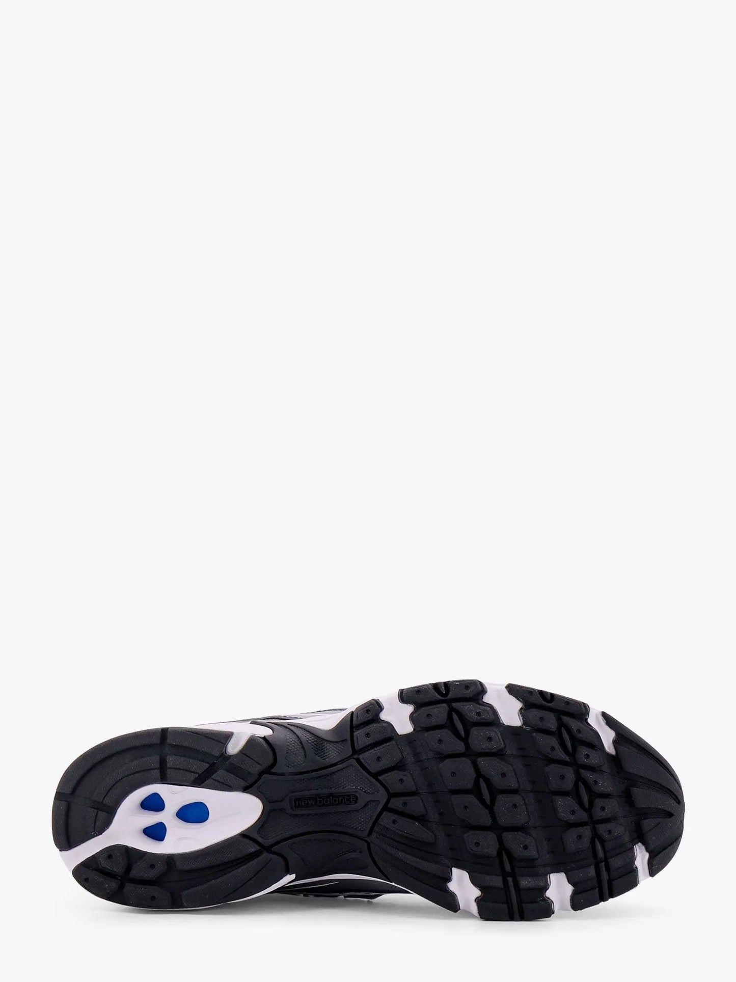 NEW BALANCE - 740 mesh sneakers with logo on the side