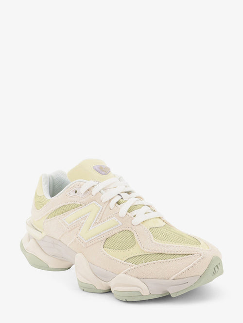 New Balance U9060 Suede Sneakers - Pistachiobutter