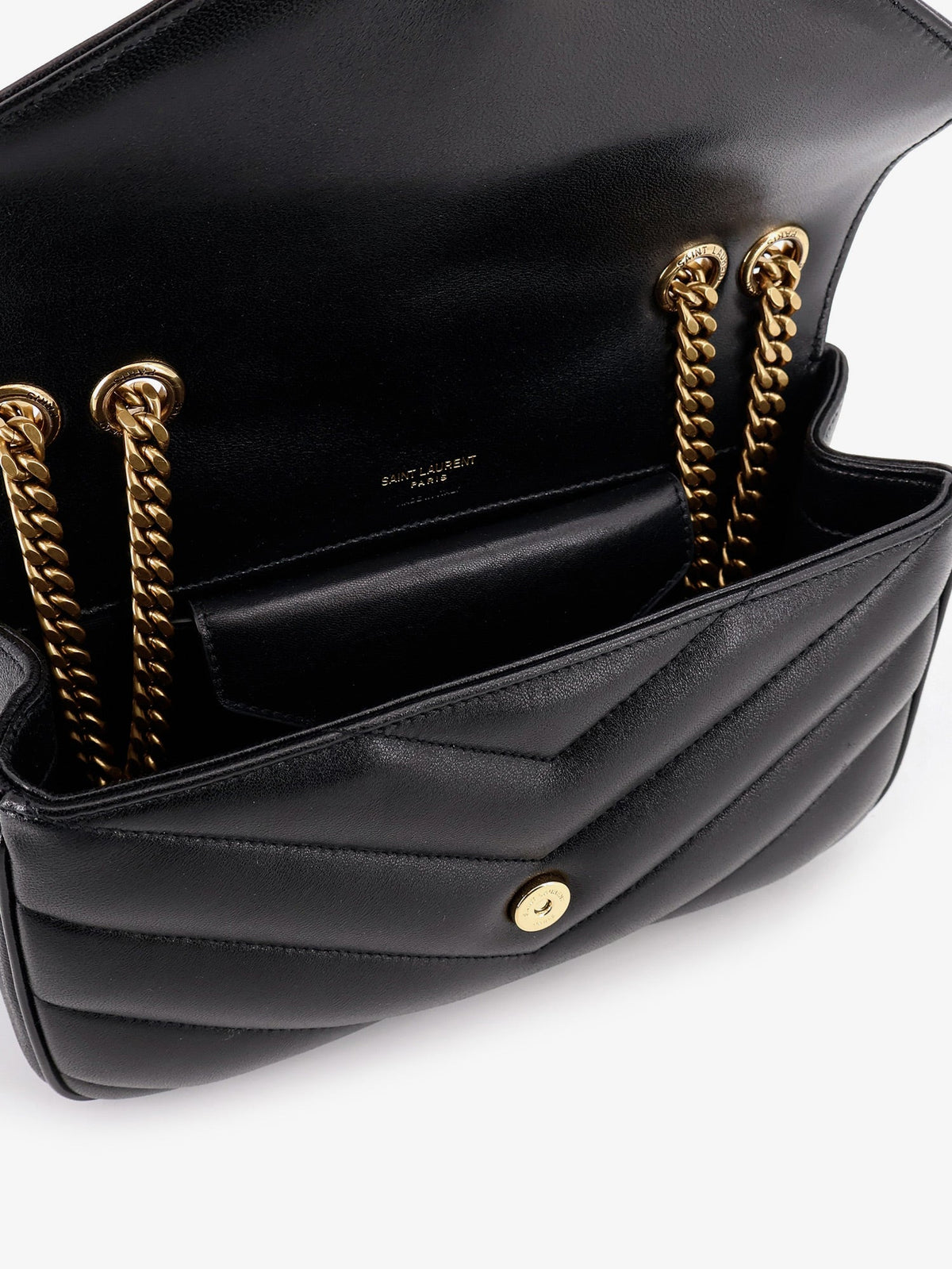 Saint Laurent Loulou leather shoulder bag with metal Cassandre logo - Nero