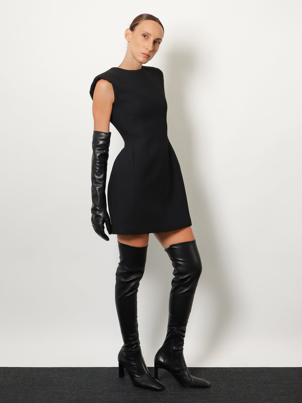The Frankie Shop Veneto leather gloves - Black