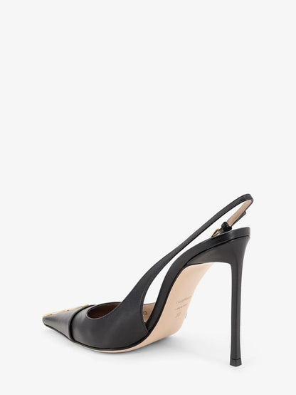 TOM FORD - Leather pumps with metal T Logo detail