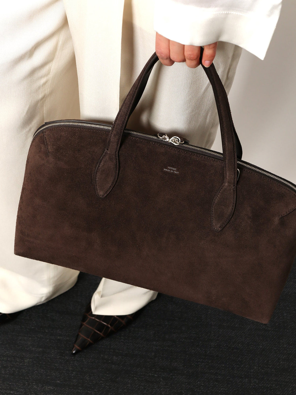 Toteme Day suede handbag - Brown