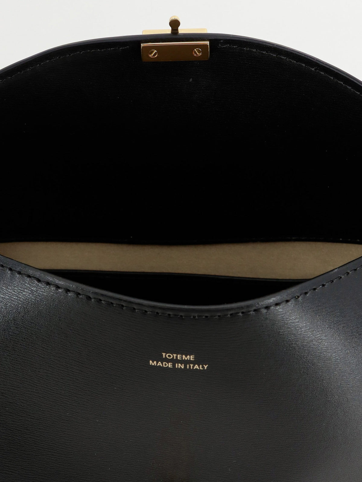 Toteme Hammered leather T-Lock shoulder bag - Black