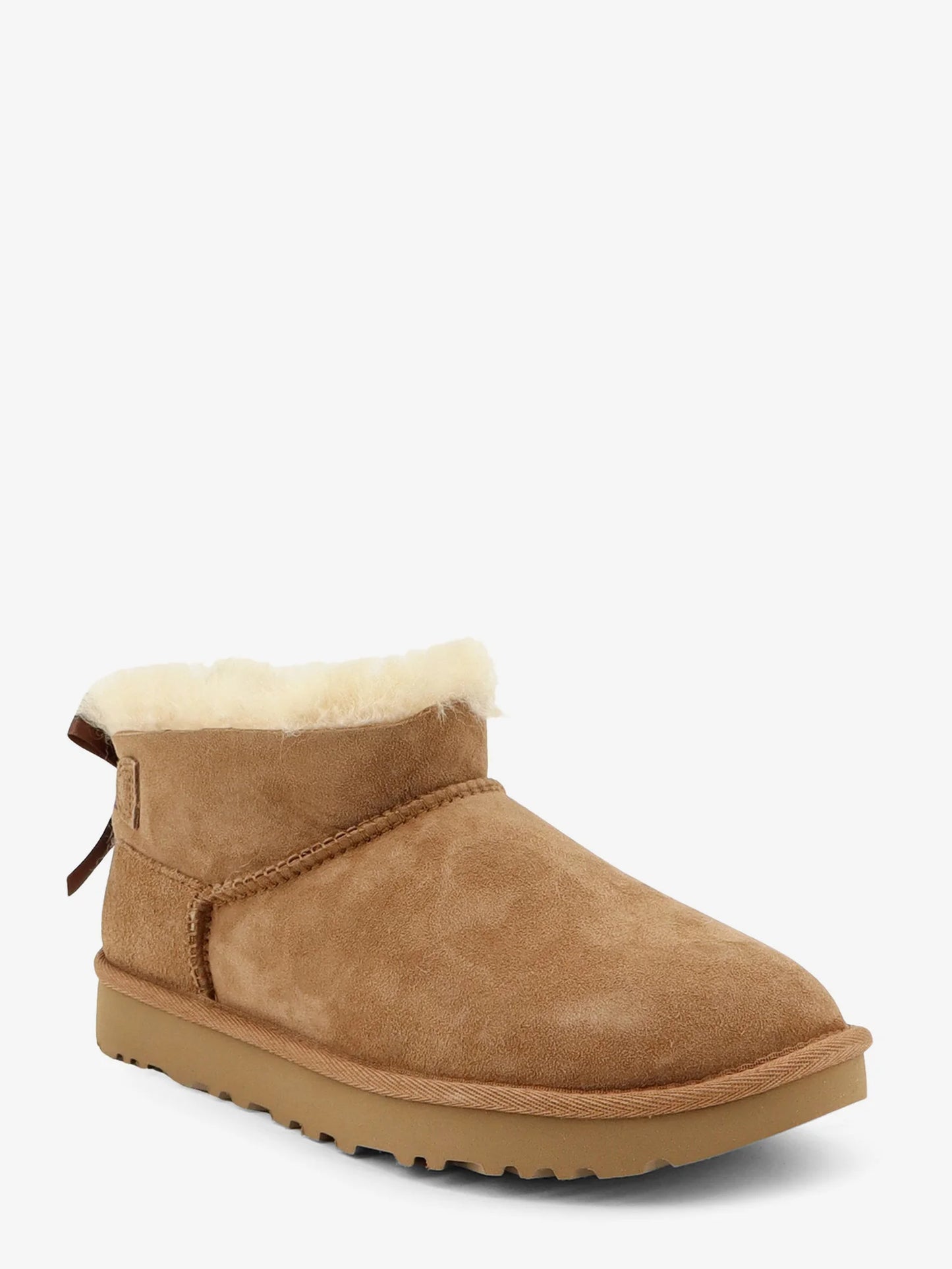 UGG - Ultra mini Bailey Bow suede ankle boot