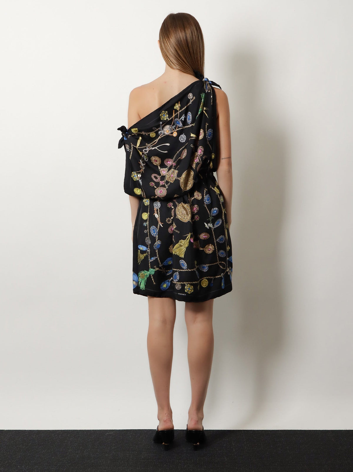 Versace Printed silk twill midi dress - Black