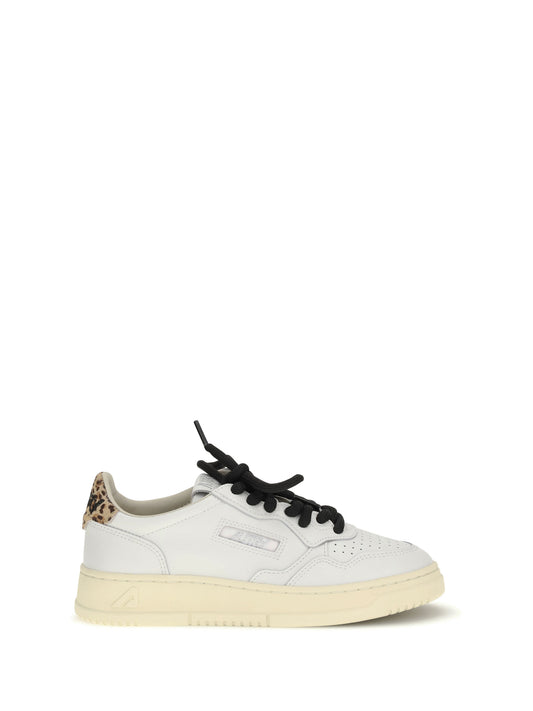 AUTRY Medalist Low leather Sneakers