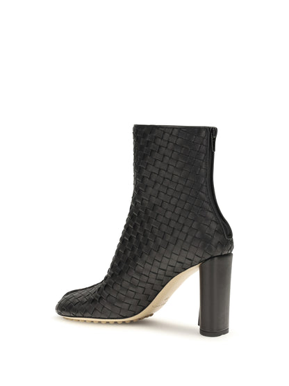 Bottega Veneta Cherry Intrecciato Ankle Boots - Black