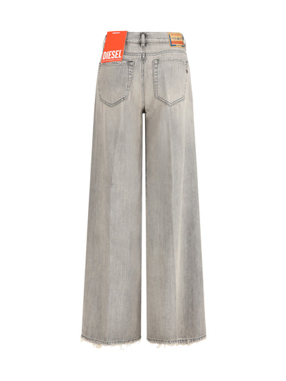 DIESEL 1978 D-Akemi flare Jeans